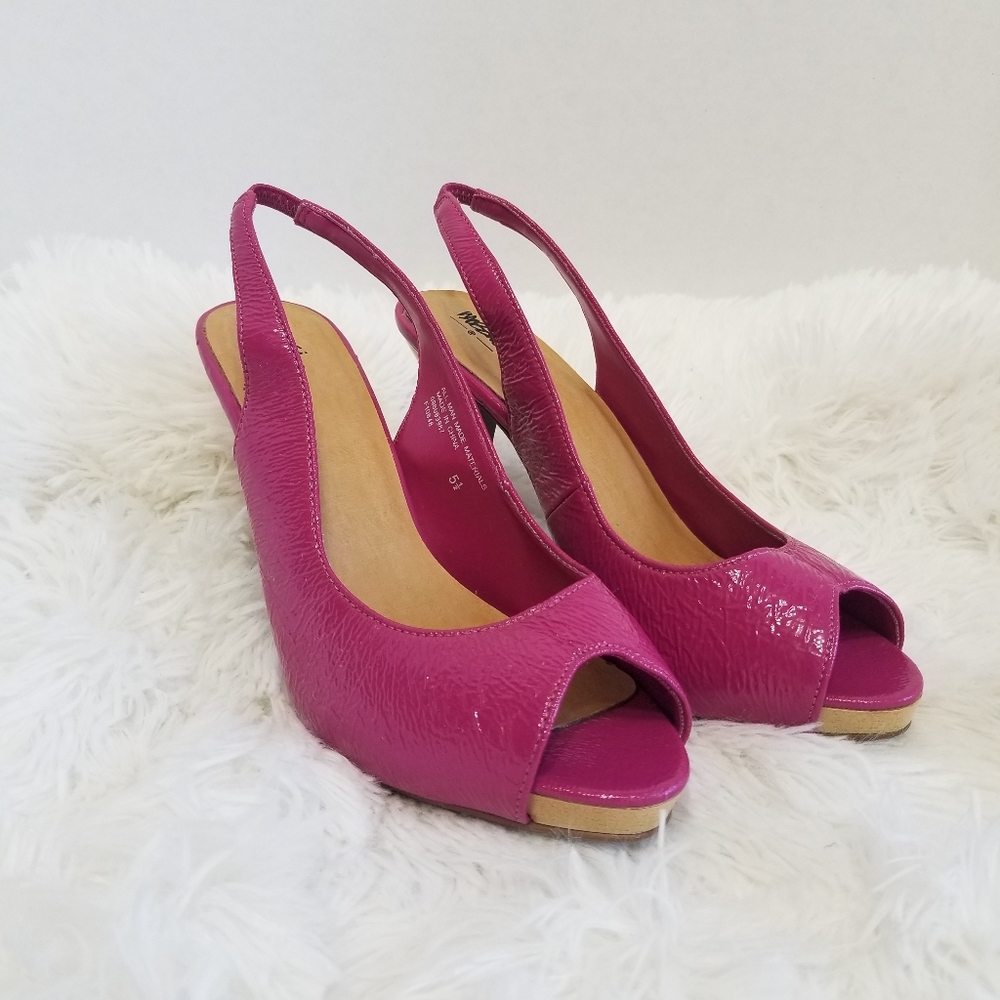 Mossimo Fushia Suede Pump High Heel
